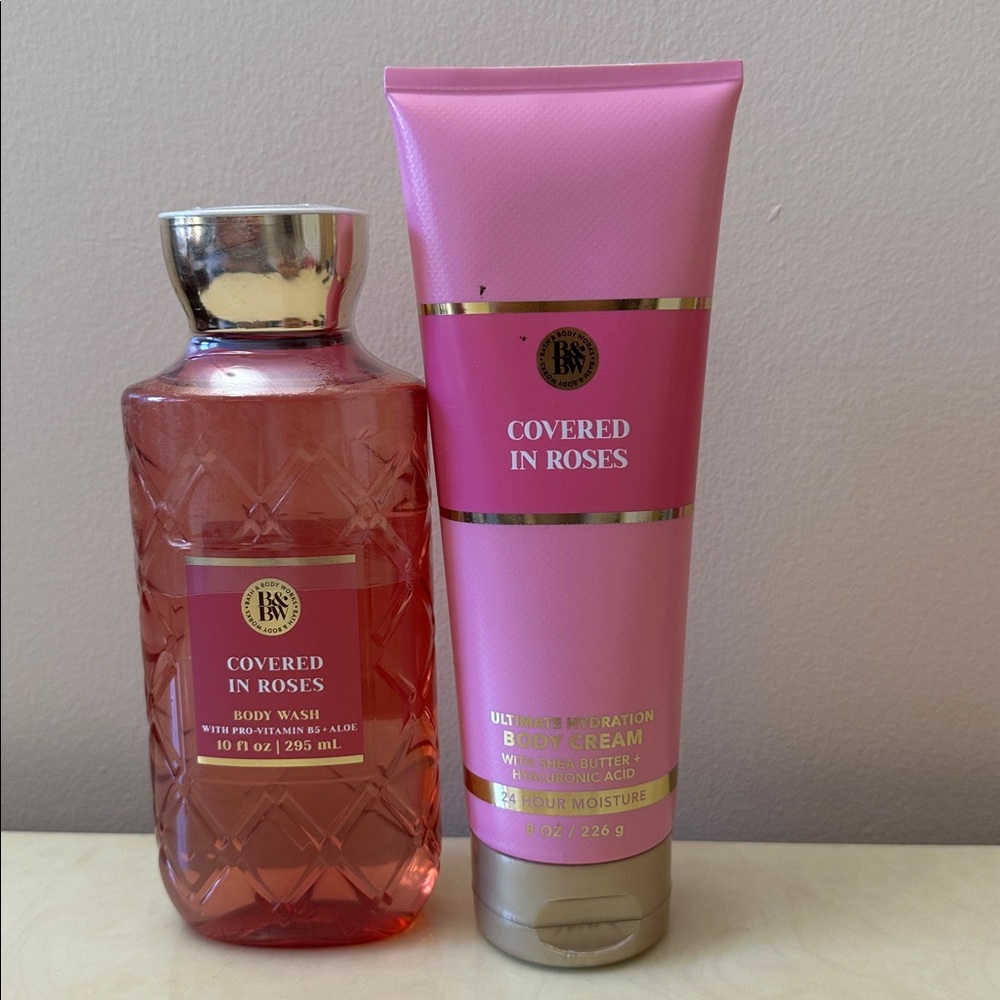 NIB Bath and Body Works Full Size Covered In Roses Shower Gel and Body Cream Set